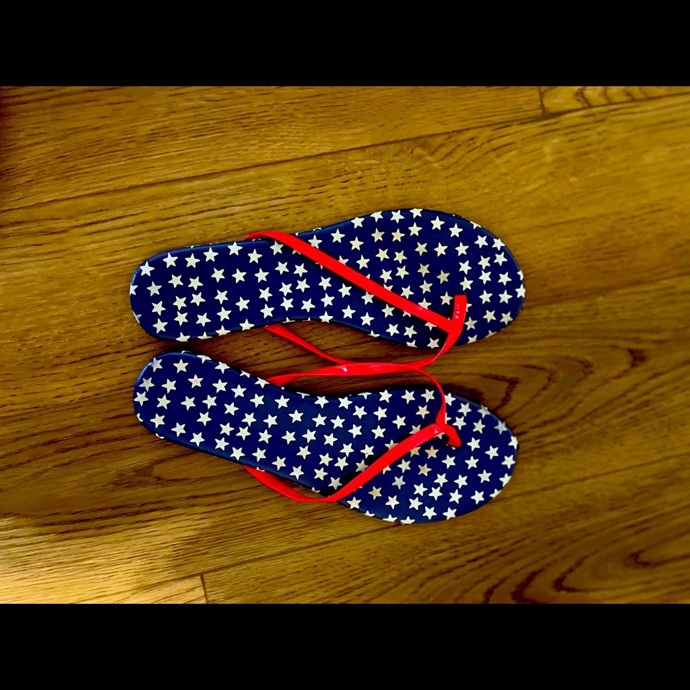 Patriotic red white blue stars flip flops Size 7